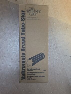 The Pampered Chef Brown Valtrompia Bread Tube-Star Packaging